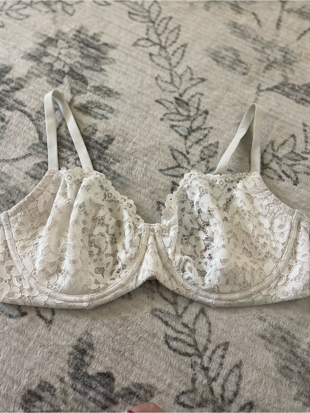 Victoria’s Secret body by Victoria unlined Demi 38DD white lace